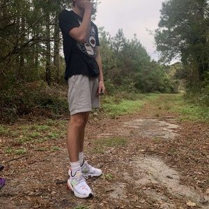 Meet your Posher, Colin